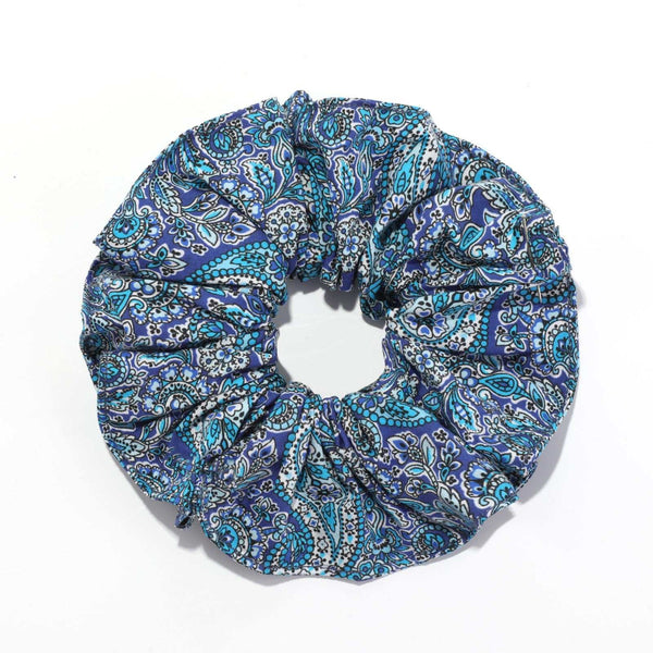 Scrunchie - Lee Manor
