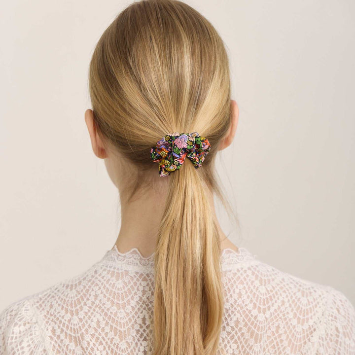 Mini Scrunchie - Begonia